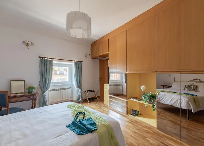 Apartment Iflat Pantheon Peaceful & Comfortable *