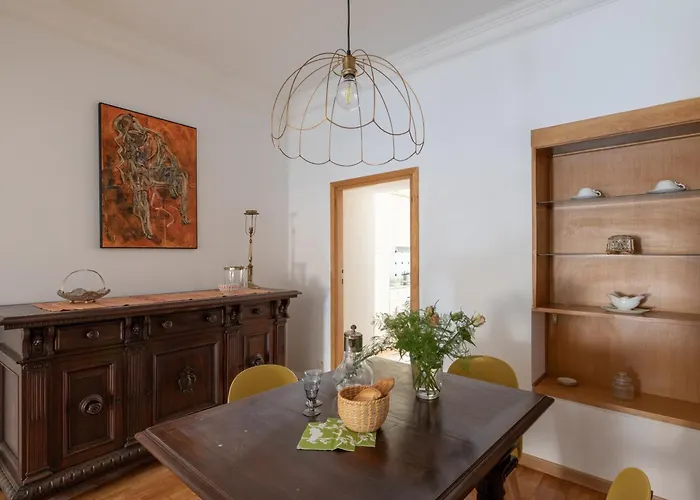 Apartment Iflat Pantheon Peaceful & Comfortable