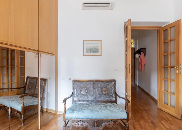 Apartment Iflat Pantheon Peaceful & Comfortable Rome